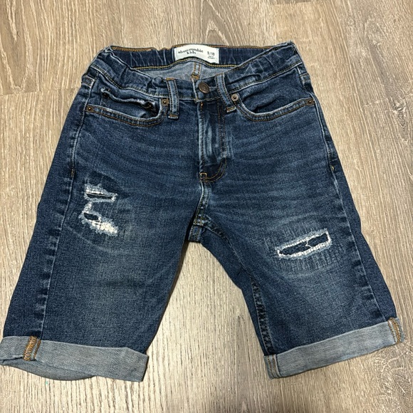 Boys Abercrombie shorts - Picture 1 of 2